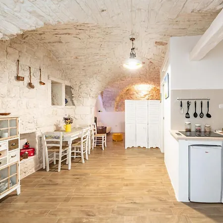 Casa Violetta By Rentbeat Apartment Martina Franca Exterior photo